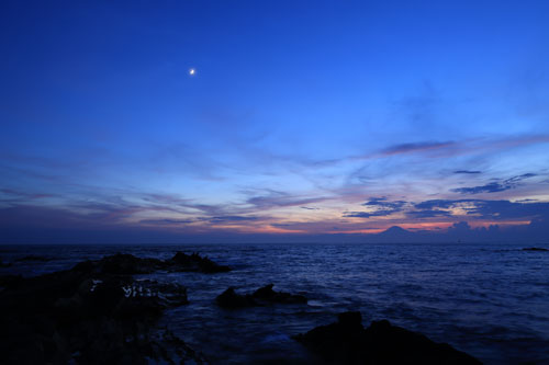 Canon（キヤノン）RF24mm F1.8 MACRO IS STM 絞り値による周辺光量落ちの変化 作例3