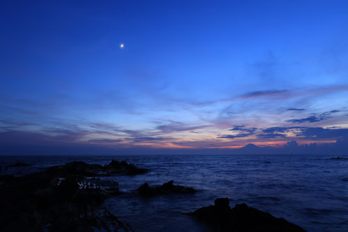 Canon（キヤノン）RF24mm F1.8 MACRO IS STM 絞り値による周辺光量落ちの変化 作例4