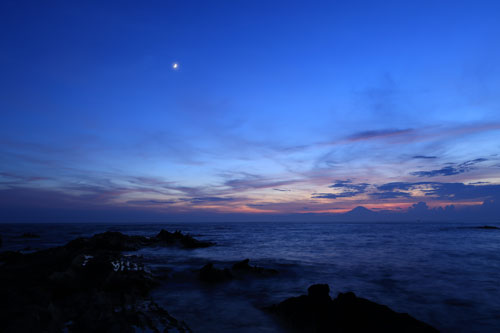 Canon（キヤノン）RF24mm F1.8 MACRO IS STM 絞り値による周辺光量落ちの変化 作例5