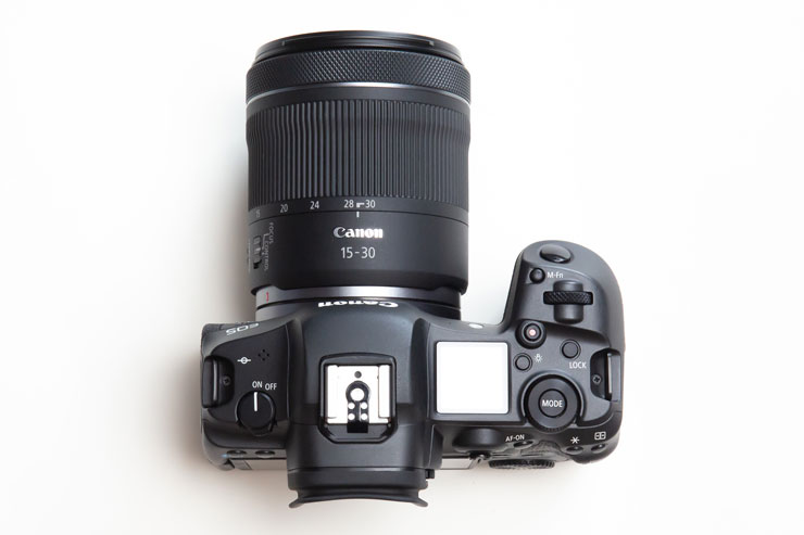 Canon 広角レンズ　RF15〜30mm F4.5〜6.3 IS STM RF15-30mm F4.5-6.3 IS STM：レンズ交換式カメラ・レンズ｜個人